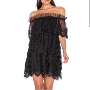 Alexis Ali Black off the Shoulder Dress Lace Scalloped Edge Mini XS